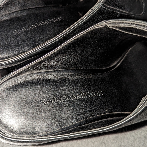 REBECCA MINKOFF Everly Block Heel - Picture 3 of 6